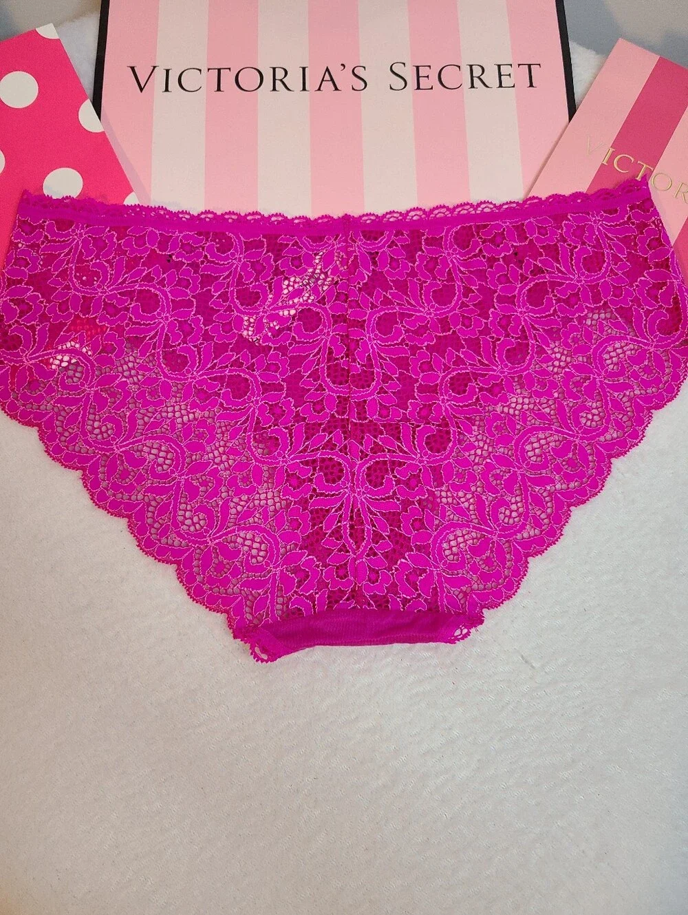 Retired VS Body By Victoria Silky Smooth Nylon Lace Hiphugger Panty Size M Pink